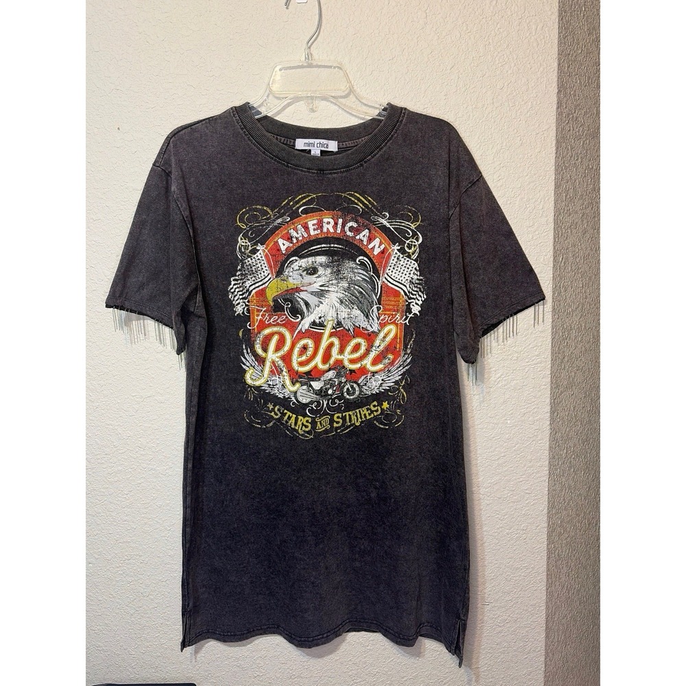 Mimi Chica Women's L Gray American Rebel Eagle Graphic Fringe Sleeve T-Shirt